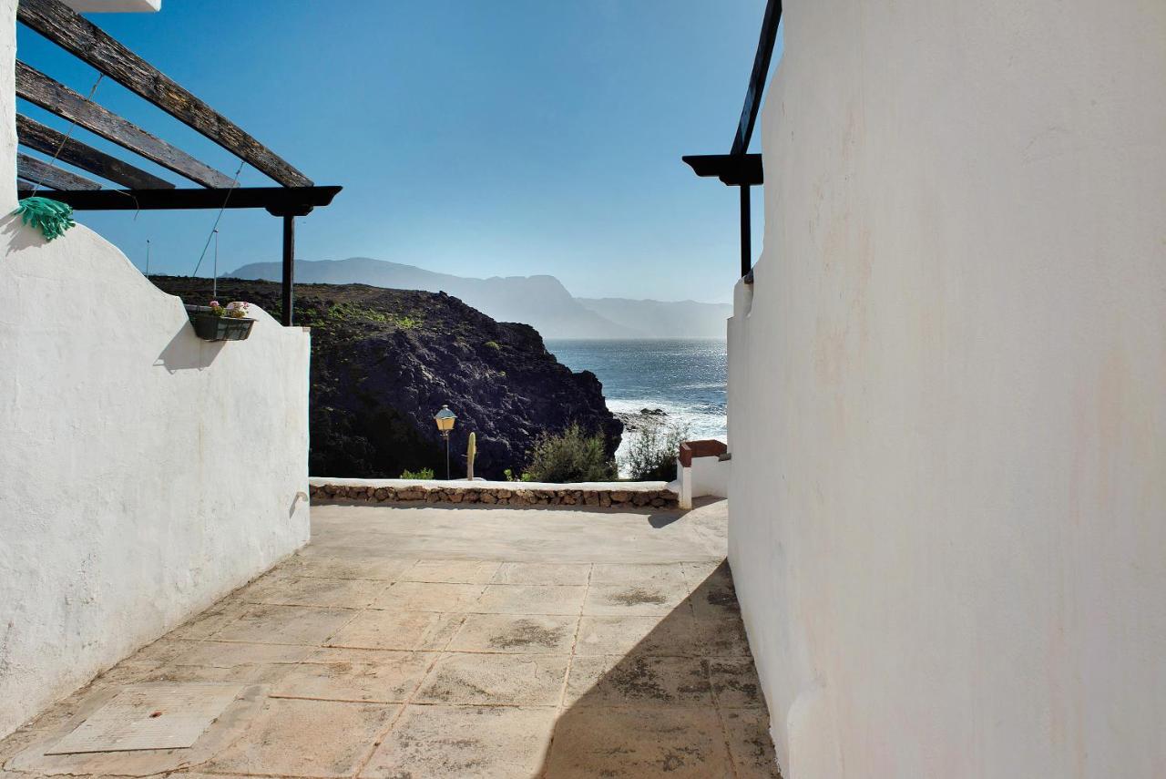 Faro De Sardina Frente Al Mar Villa Gáldar Exterior photo