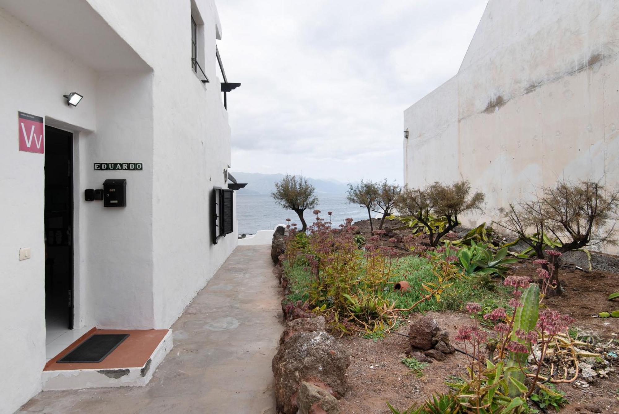 Faro De Sardina Frente Al Mar Villa Gáldar Exterior photo